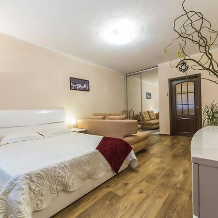 1 Поверх Ж К Паркові Озера Метро Дарниця Apartment Kyiv Exterior photo