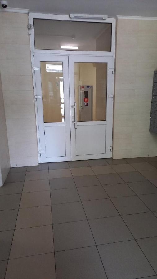 1 Поверх Ж К Паркові Озера Метро Дарниця Apartment Kyiv Exterior photo