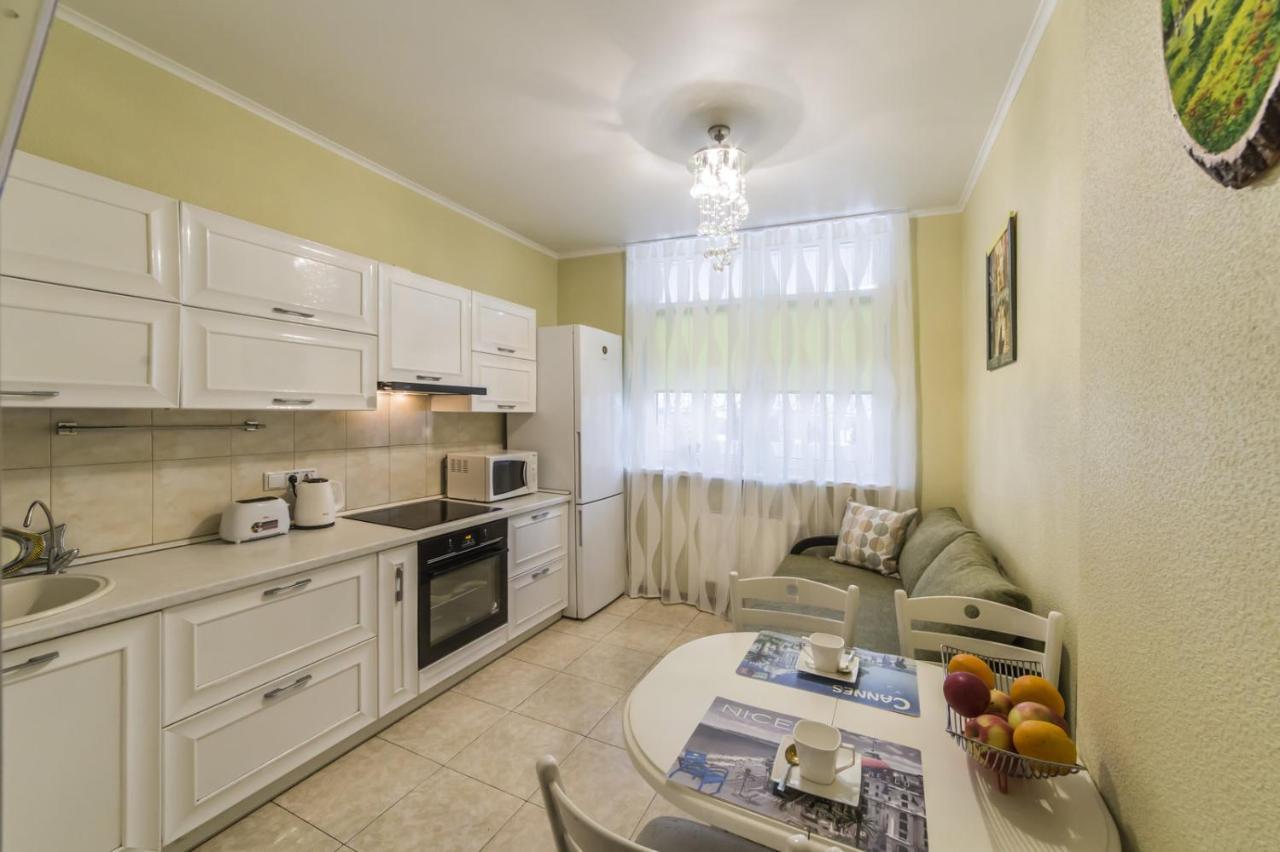 1 Поверх Ж К Паркові Озера Метро Дарниця Apartment Kyiv Exterior photo